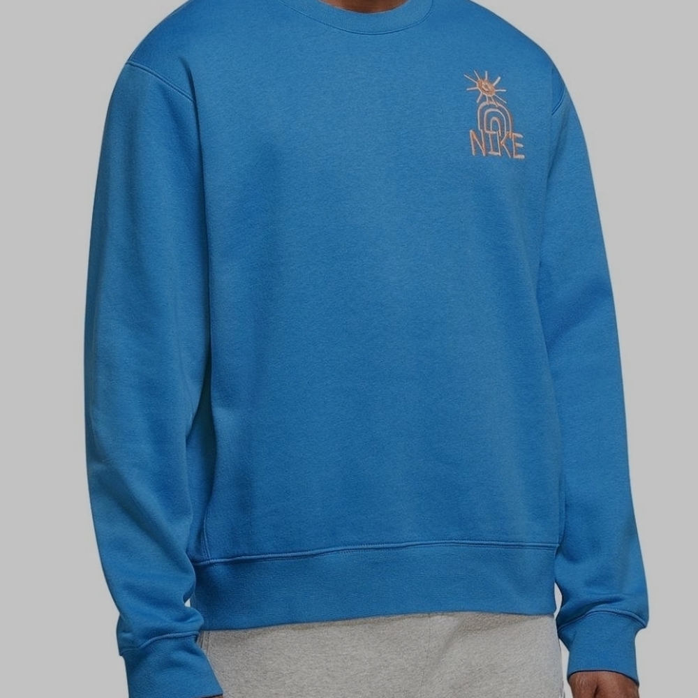 Nike Men's Blue Sweater